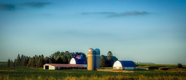 Iowa Awaits: Your Complete Travel Guide to the Heartland's Rich Culture and Scenic Wonders